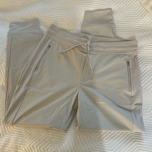 Athleta pants 14 joggers